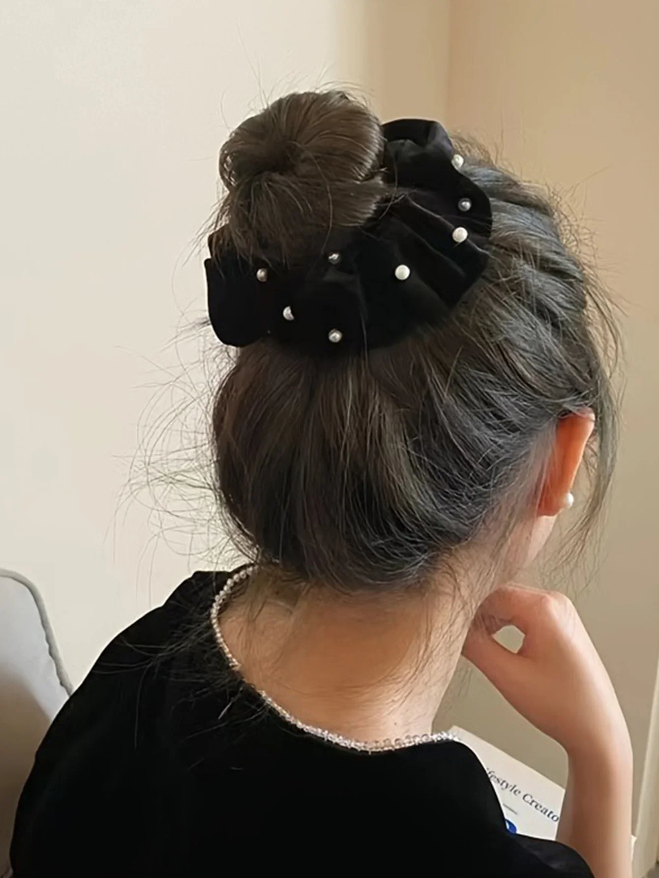 1 Pcs Fashion Simple Flocking Black Pearl Headbands Women Girls Party Hair Accessories image 3
