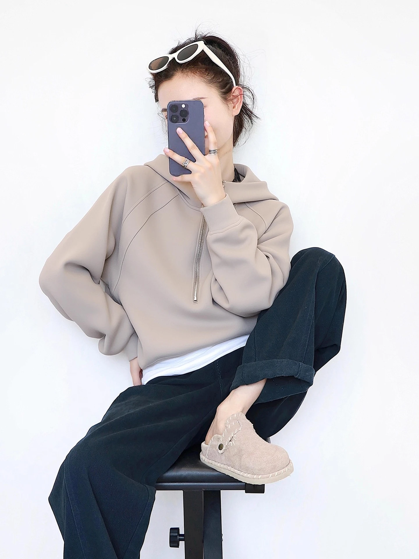 هوديي شتوي نسائي كاجوال طويل Sve للتنقل متعدد الاستخدامات فضفاض مناسب بسحاب للإغلاق، سويت شيرت مريح للشارع Sle