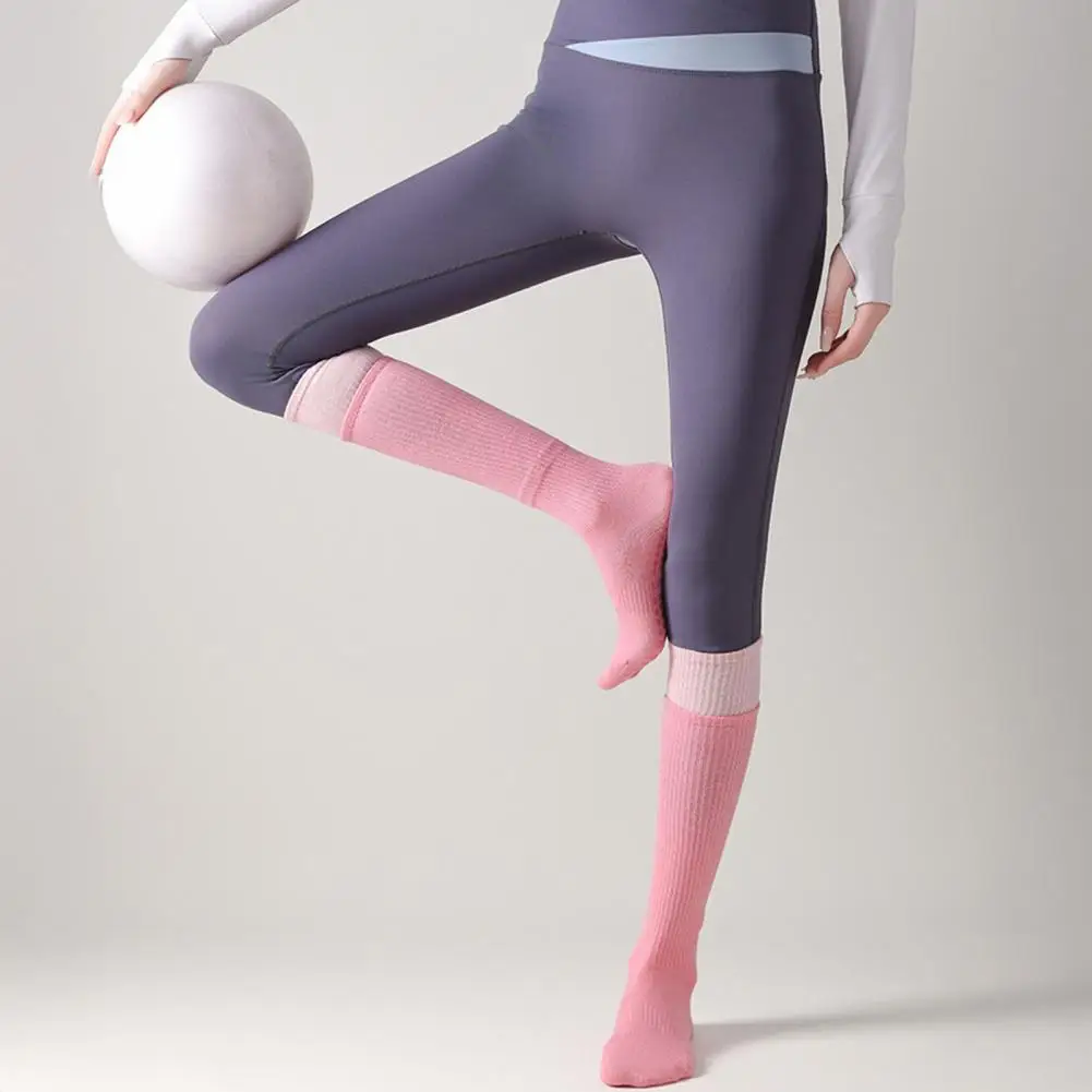 

Fashion Grips Knee Women's Yoga Socks Pilates Anti-slip ShortTube Cotton Sports Indoor Aerobic Exercises Fitness Floor Socks