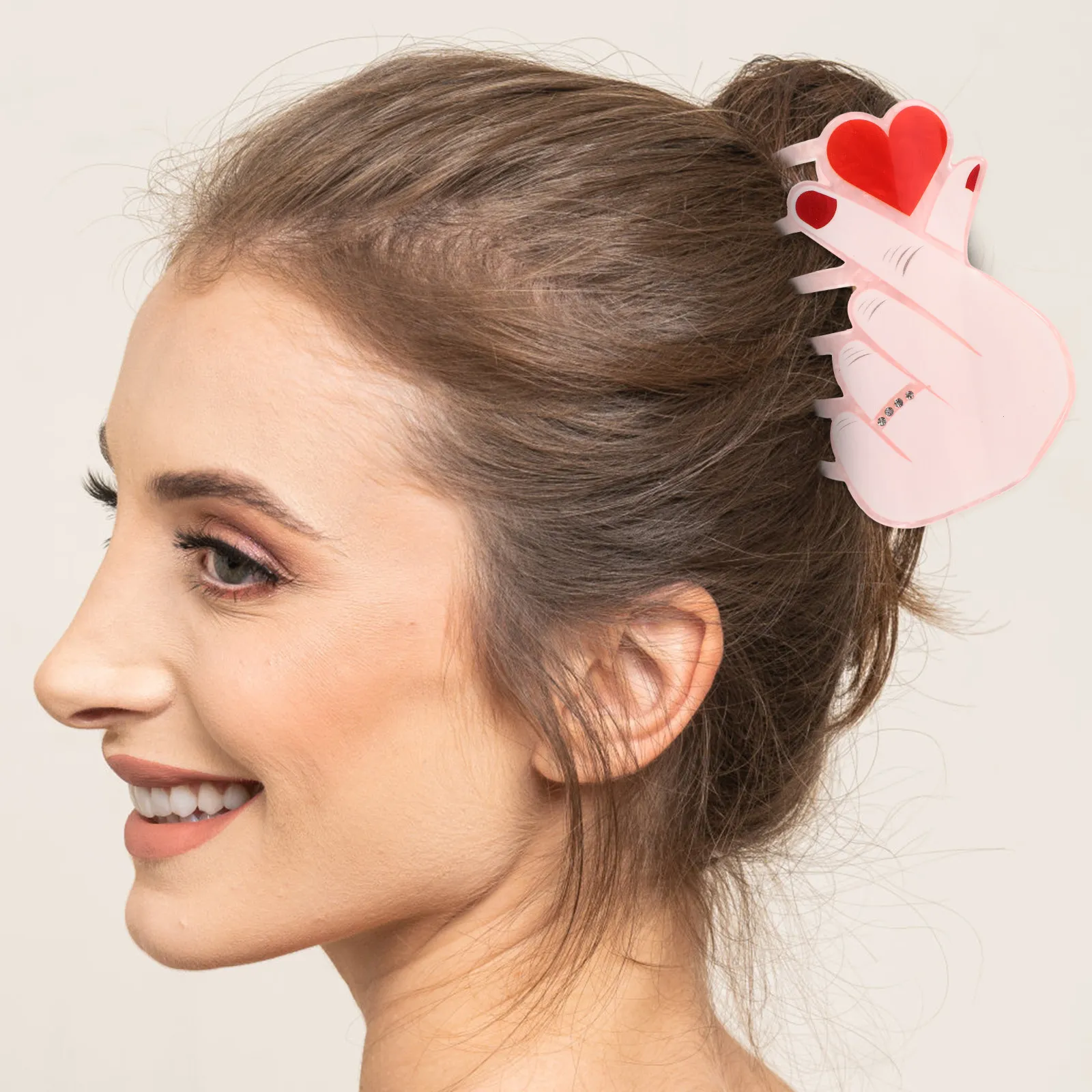 

Заколки для волос в форме большого розового акрилового сердца ко Дню святого Валентина, заколки-крабы для женщин, с прочной фиксацией, романтический аксессуар для прически