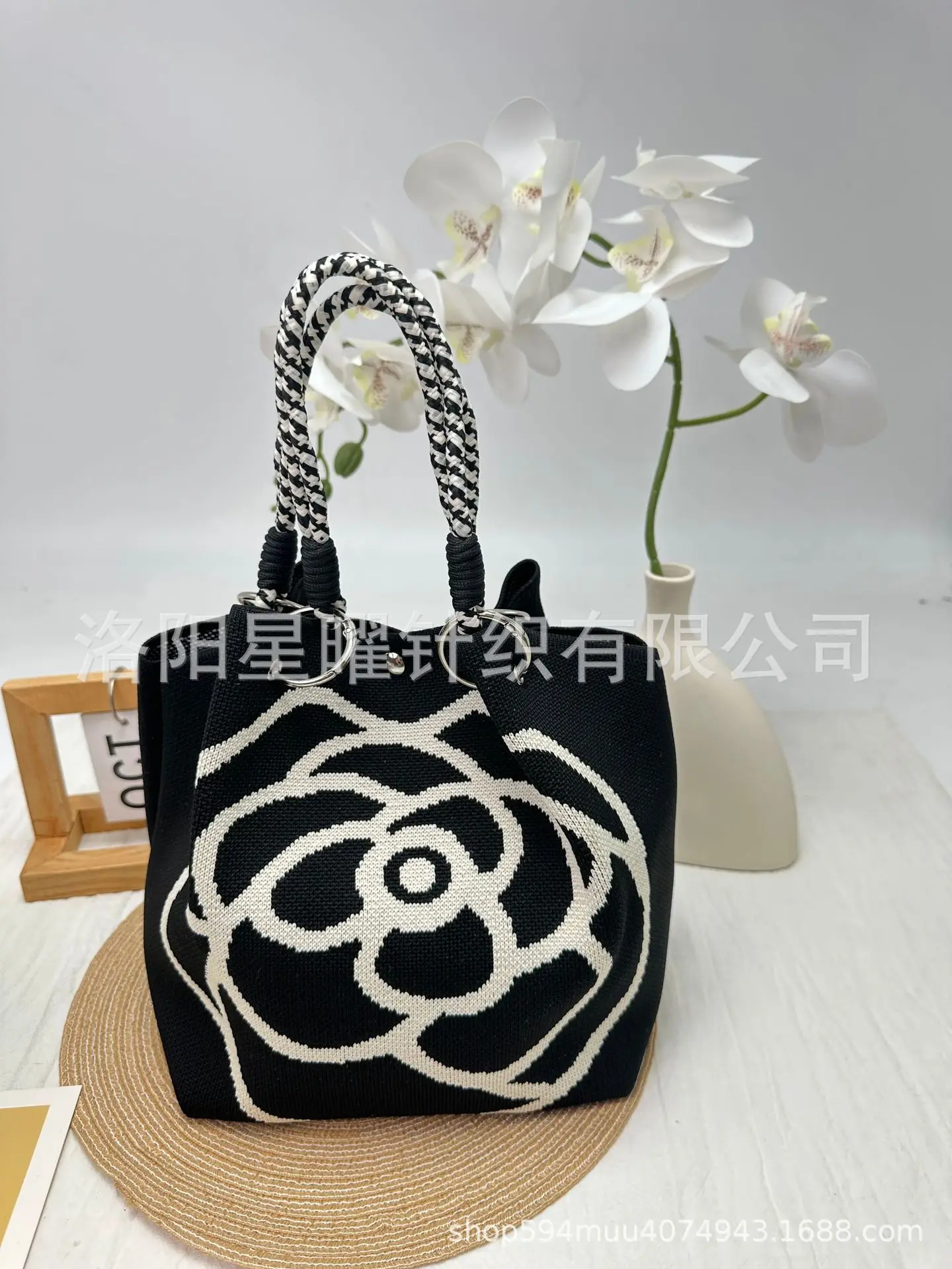 Summer Knitted Bucket Handbag Commuter Coin Purse Iron Ring Handheld Fresh Sweet Style Polyester Fiber Medium Size Soft Magne...