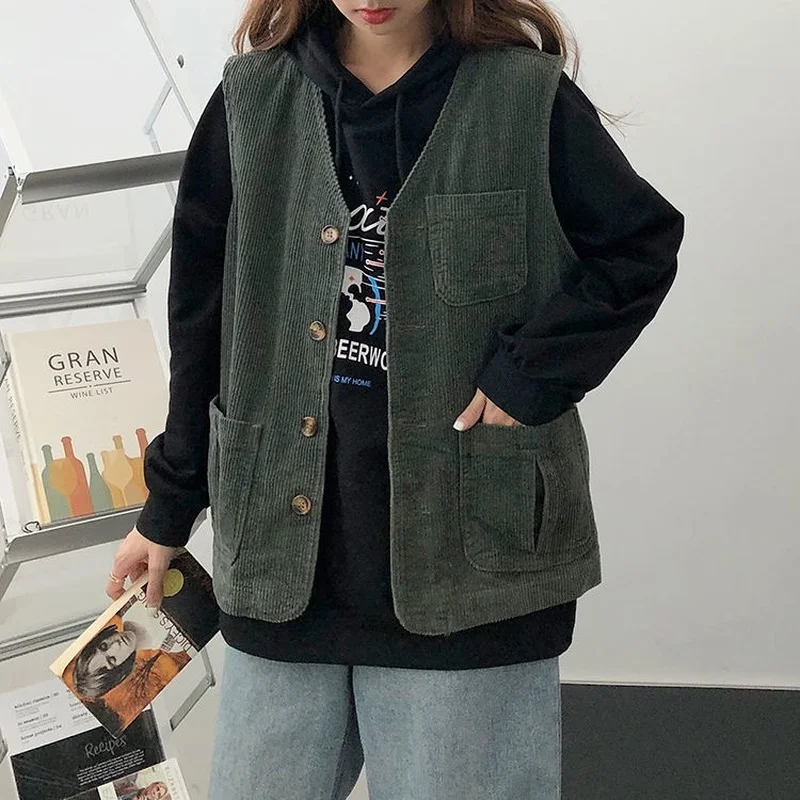 Autumn Women Vests Vintage Tooling Couple Single Breasted Outwear V-neck Multi-pockets Sleeveless BF Student Corduroy Coats Chic