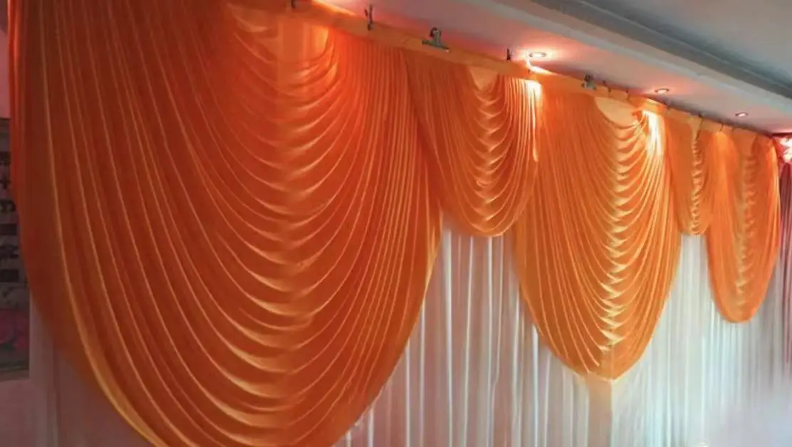 

Customized Luxury Silk Sheer Drapes Panels Hanging Curtain Drape Swags Decoration Party Curtains Wedding Backdrop Background