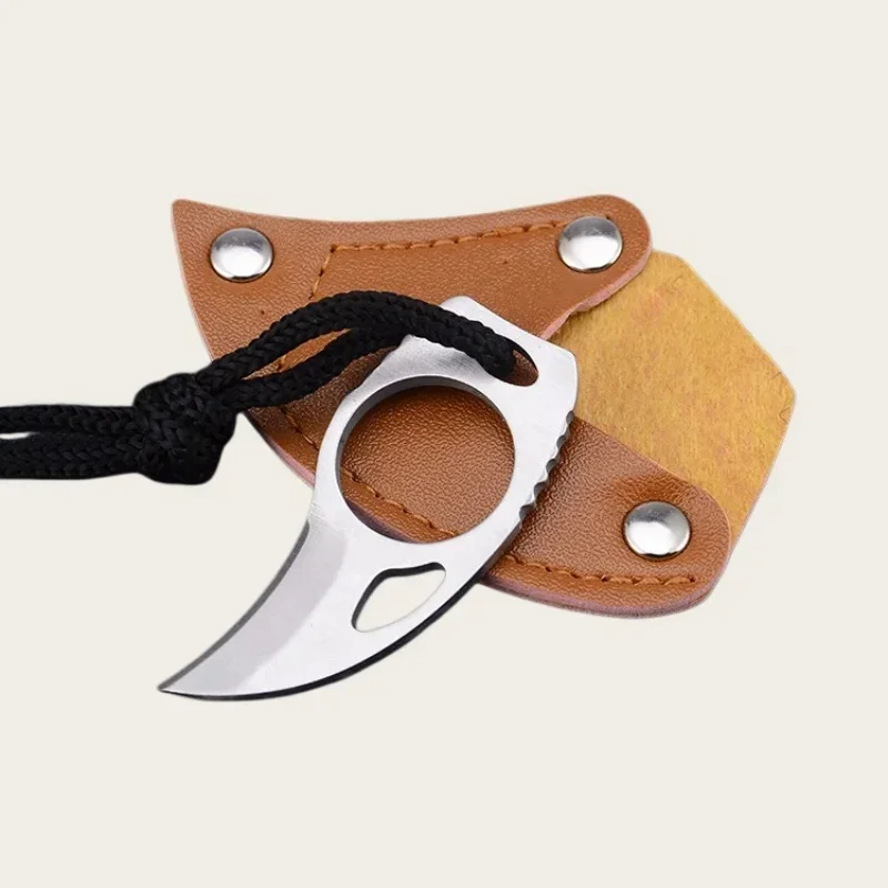 Stainless Steel Portable Pocket Knife Keychain, Mini Survival Tool for Outdoor Camping, Hiking & Daily Emergency Use