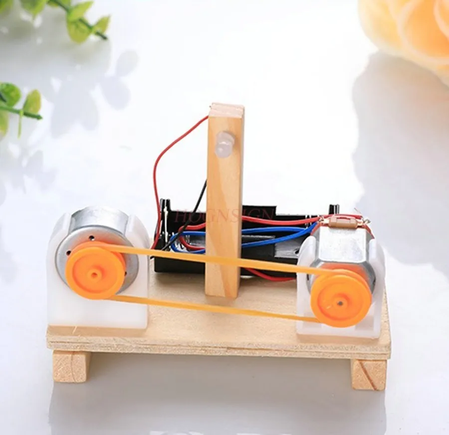 1set DIY Technology Small Maker Electric Motor Generator Energy Converter Manual Scientific Assembly Model