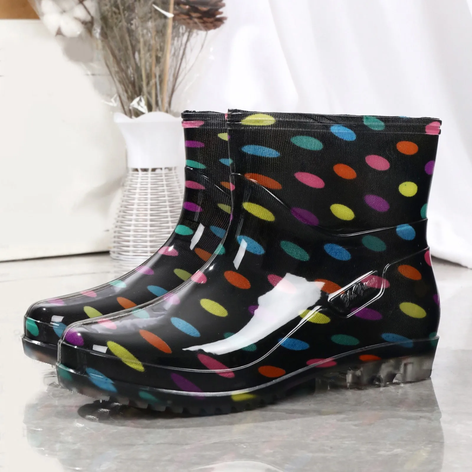 

Non Slip Anti Skip Low Heel Fashion PVC Water Shoes Rainboots Mid-Calf Botas Print Rain Boots Women Waterproof Work Shoes