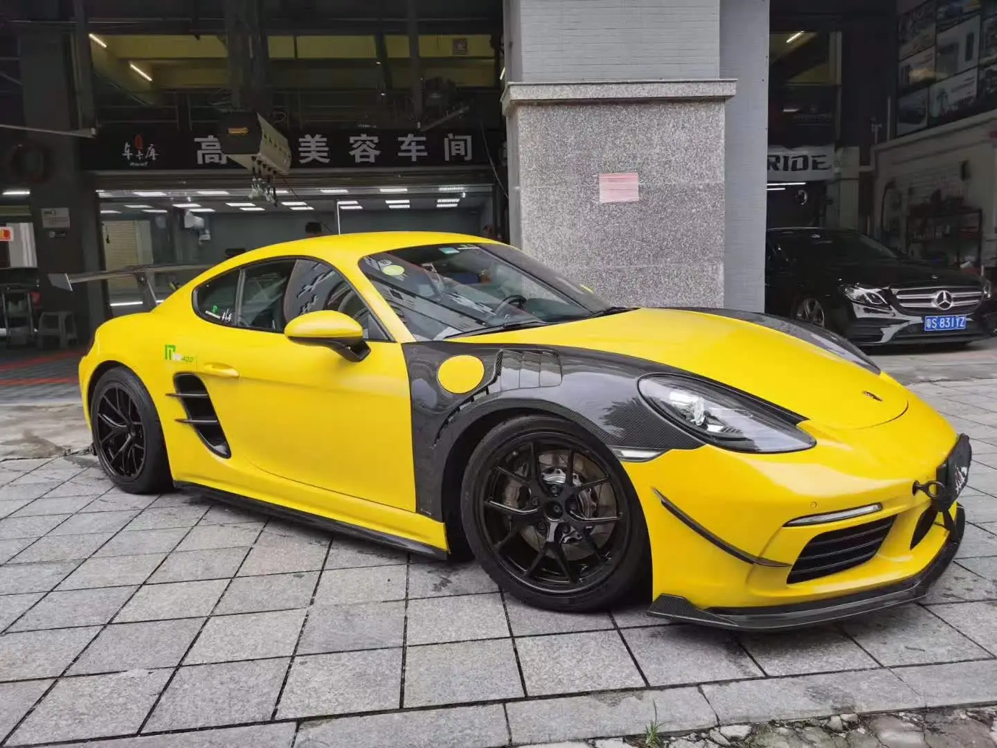 Para porsche 718 boxster cayman 3k sarja seca fibra de carbono carro lateral pára-choques saia corpo kit acessórios do carro