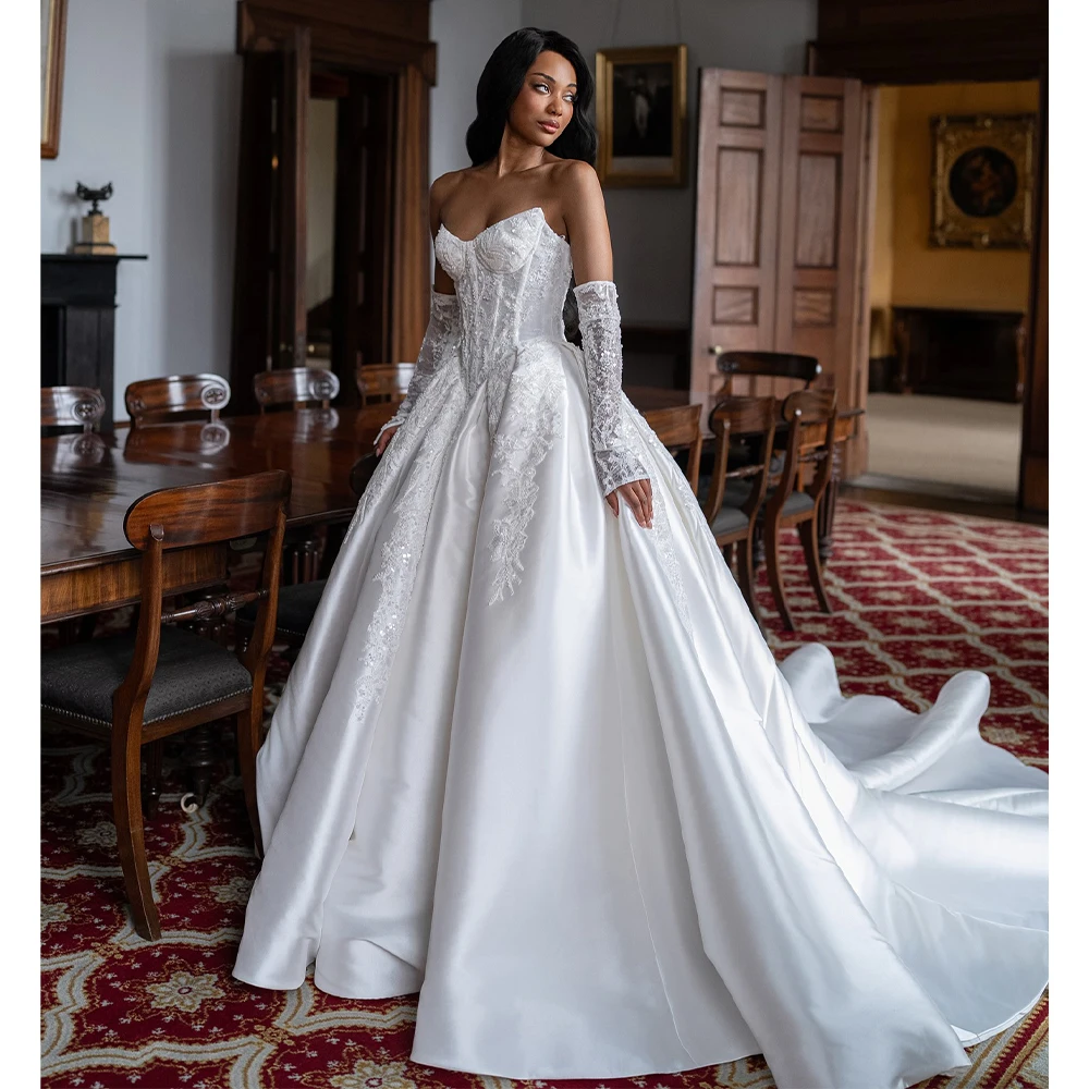 Mophiel Satin Wedding Dresses Straoless Detachable Sleeve A Line White Bride Dress with Appliques Elegant Bridal Gown Customized