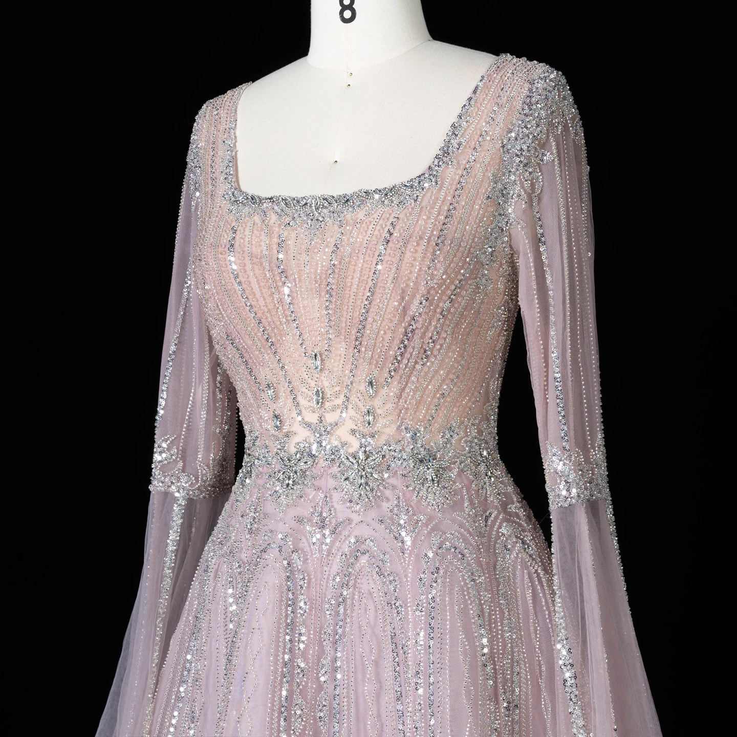 Sharon Said Luxuriöses Braunes Abendkleid mit Quadratischem Ausschnitt, Langen Glockenärmeln, Schwer Perlenbestickt, Dubai Formelle Partykleider SS065 Maßanfertigung – Detail 8