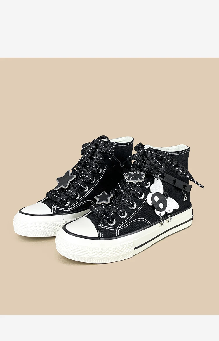 Amy und Michael Original Designer Schuhe Damen Gothic Schwarze High-Top Canvas Schuhe Mode Punk Riemen Charms Casual Sneakers – Detail 9