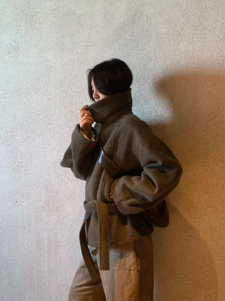 

ort Woolen Coat Women's Stand Collar Waist-Cinching Retro Design Winter Faion Outerwear by Jin Min Xi