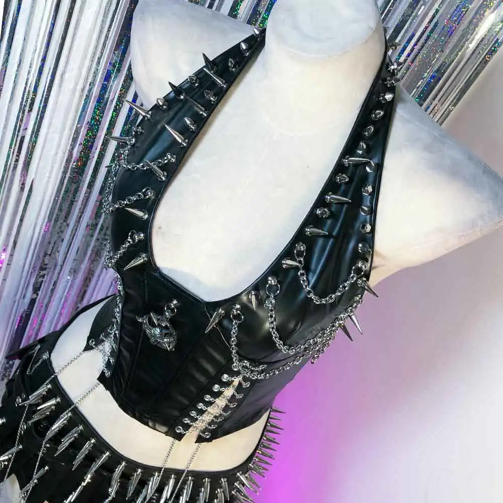 

E-Girls Y2K TOPS Emo Harajuku DIY Goth Grunge Eco Kawaii Cyber Studded Rivet Gothic Tank Punk Rock 90s Hand Made Chain Teen