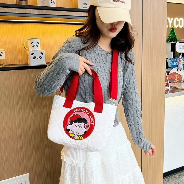 Snoopy Large Capacity Handbag Fashionable Shoulder Bag Cartoon Anime Printed Canvas Bag Versatile Crossbody Bags Student Bags