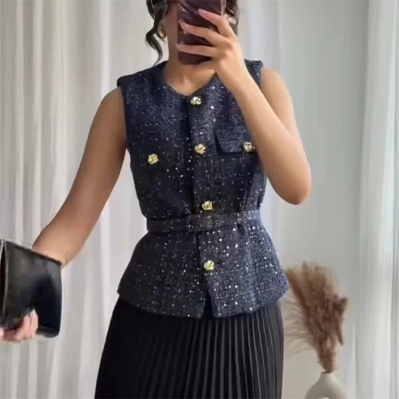 

2025 New Women's Clothing European and American Style Fashion Design Sense Small Fragrant Style Decoration Texture Vest Women