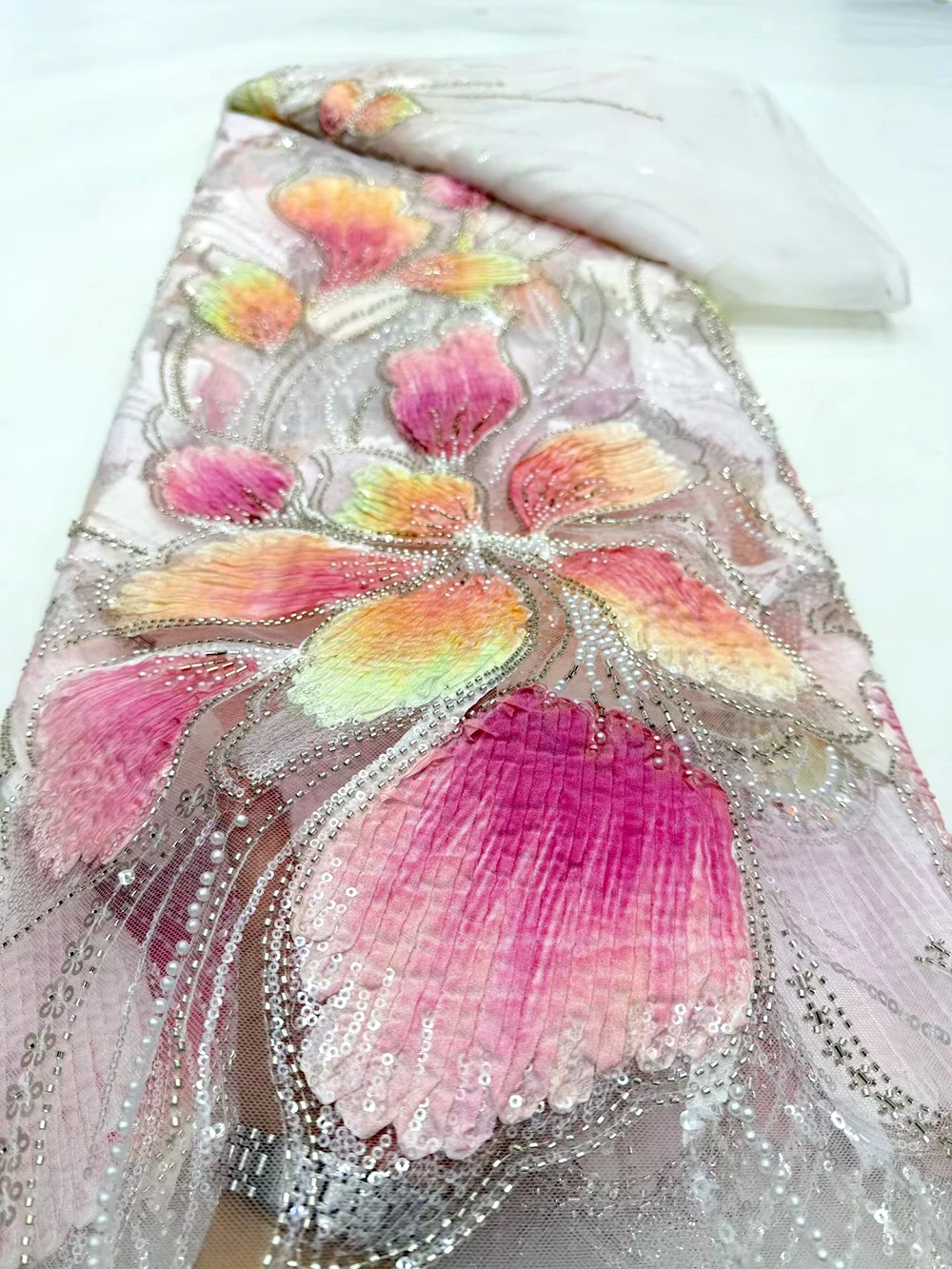 

Newest African Tulle Lace Fabric High Quality French Mesh Lace Fabric With beads Nigerian Lace Fabrics For Wedding Dress 5 yards