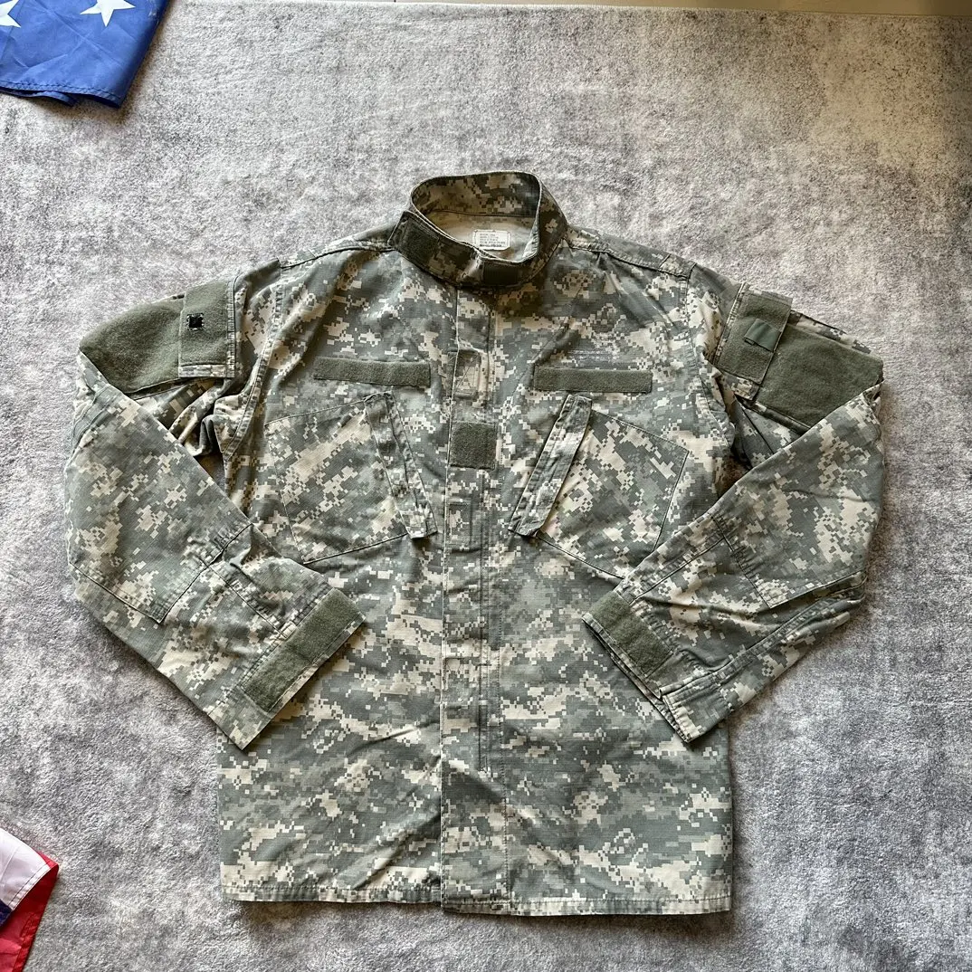 

Land Camouflage Shirt Jacket Military Style Training Outerwear Multi-Pocket Functional Training Shirt Breathable Comfortable