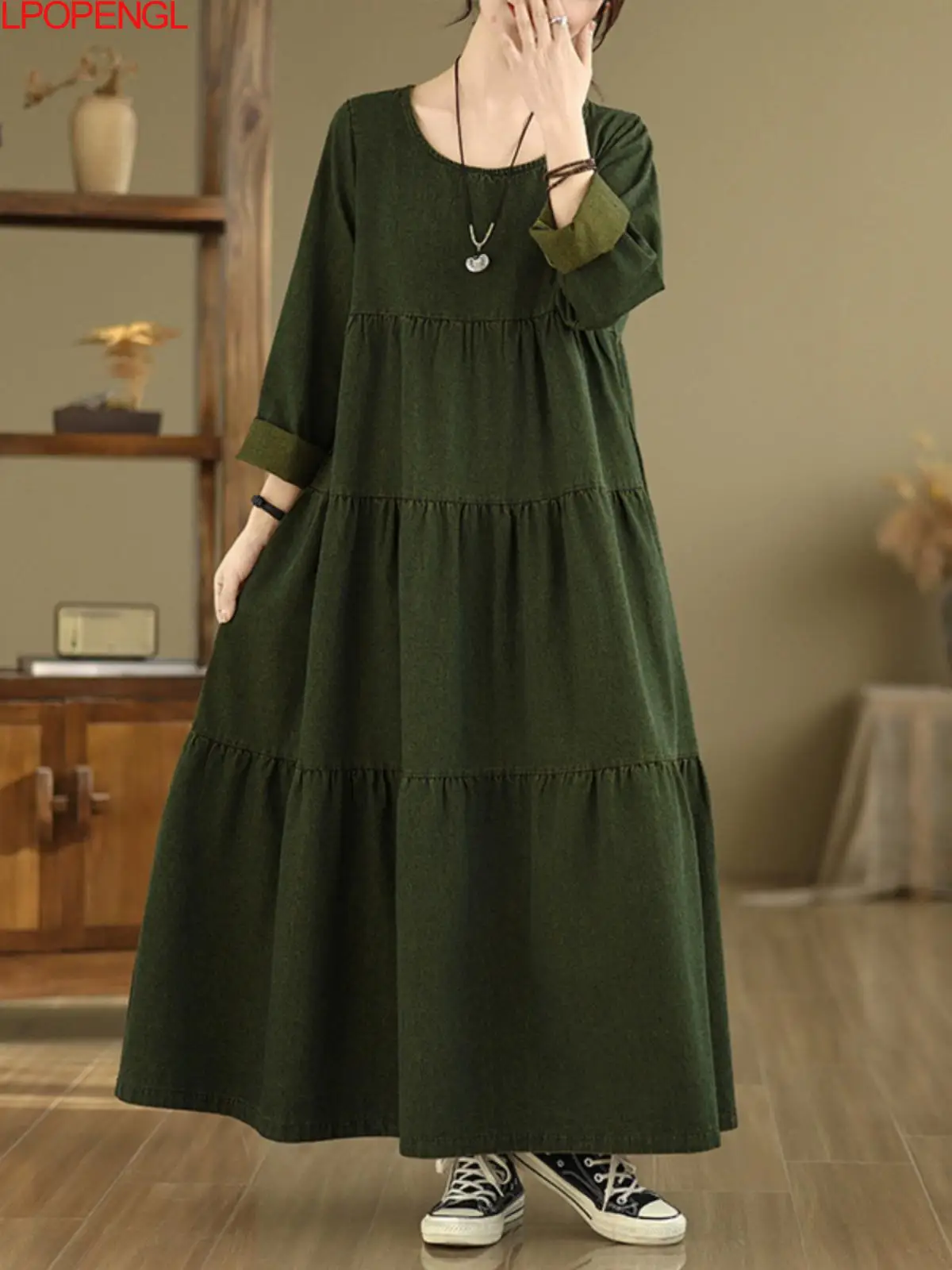 

2025 Fashion Women Spring New Solid Denim Dress Retro French Elegant Loose Long Sleeve Large Swing A-line Pullover O-neck Dress