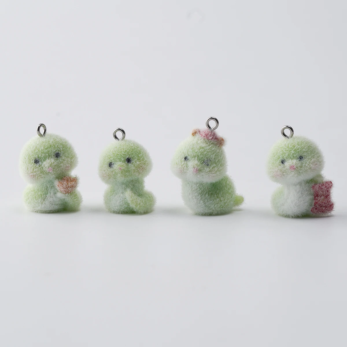 20pcs Cute Flocking Small snakes Resin Charms vogue 3D Plush Doll Pendants For make Necklace Keychains DIY Jewelry Accessories