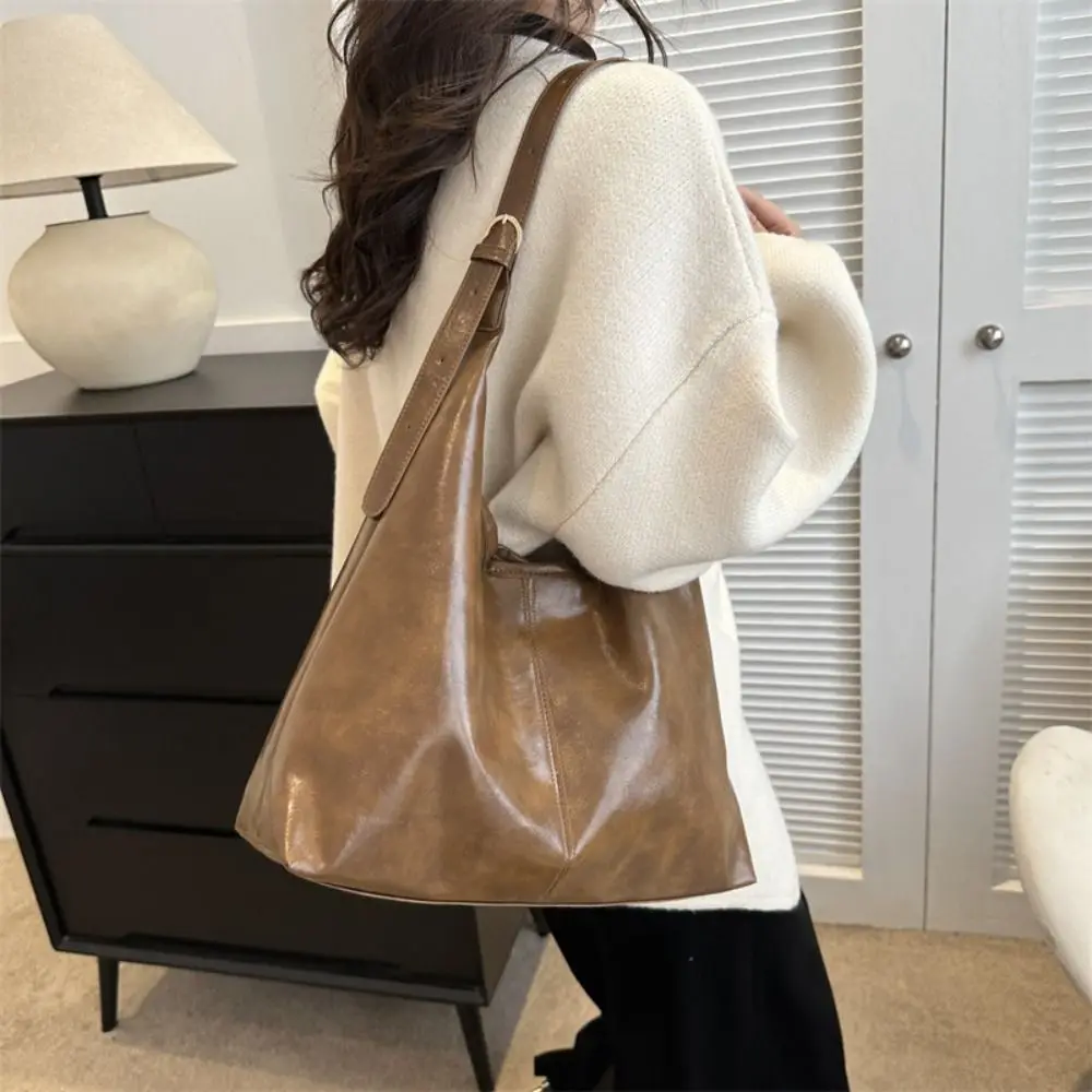

Elegant Soft Leather Tote Bag Solid Color Large Capacity Commuting Shoulder Bag Zipper Lightweight Vintage Underarm Bag Travel