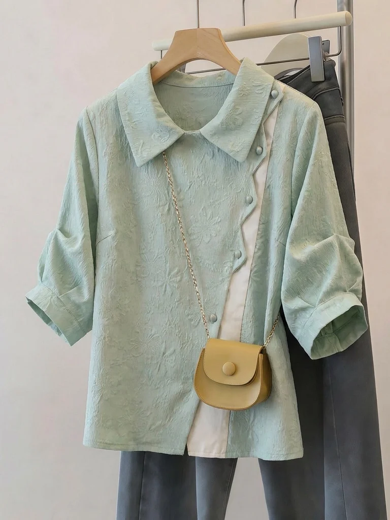 

New Chinese Style Green Floral Embroidery Short Sleeve Shirt Women's Summer 2026 plus Size Beautiful Top Commute Style