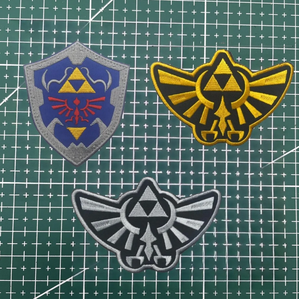 Zelda Legends Embroidered Patches Hook&Loop Tactical Patch Wings Morale Badges for Hats Clothes Royal Logo Emblem on Backpack