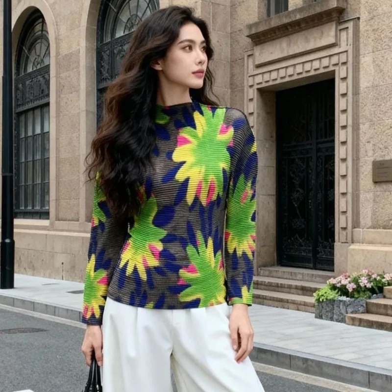 

Pleated Women T-shirt Miyake 2026 New Printed Long-sleeved Fashion Slim Bottoming Shirt Casual Stretch Lightweight Tops Clothes