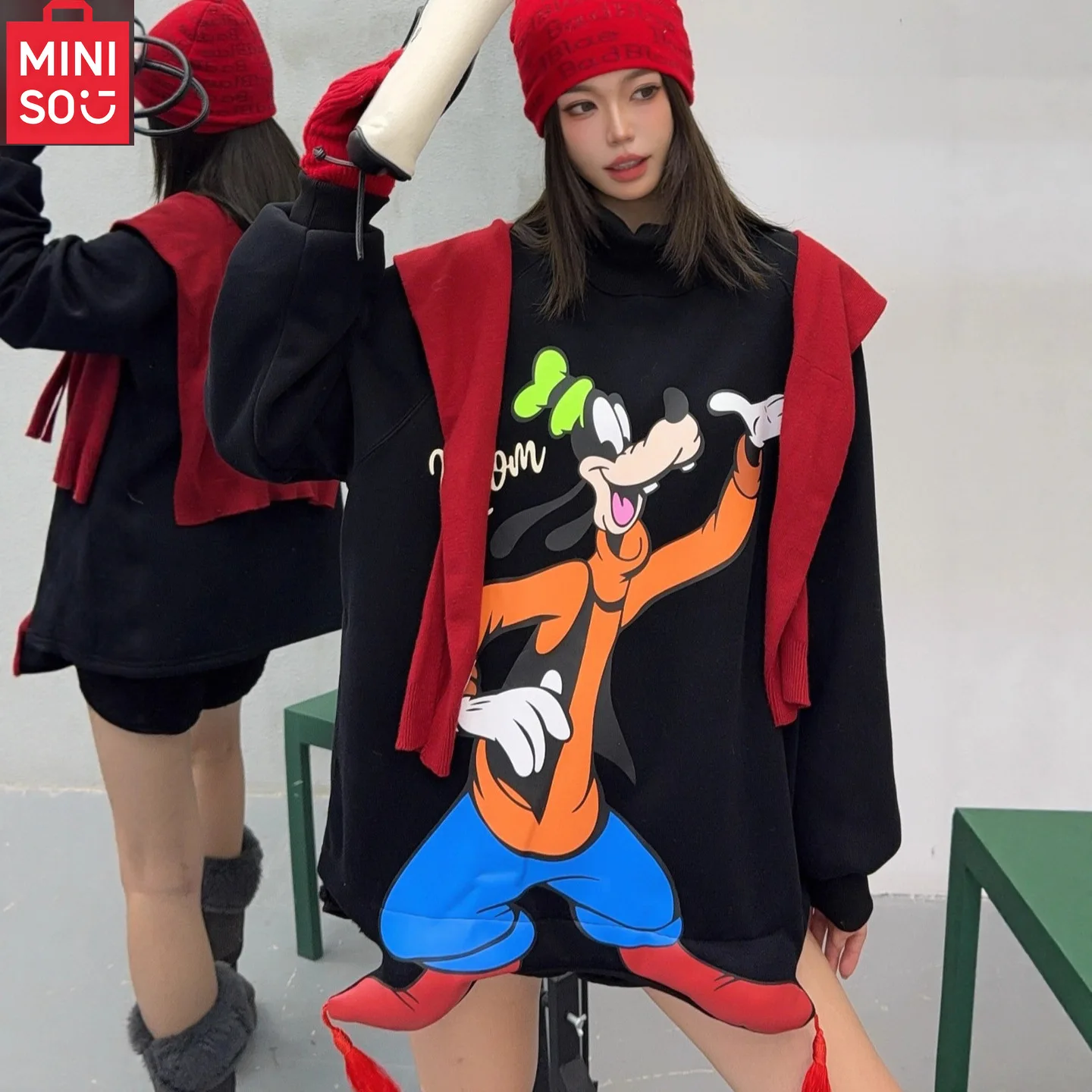 MINISO خريف/شتاء جديد هوديي المرأة الأمريكية الكبيرة الكرتون المطبوعة فضفاضة ومتعددة الاستخدامات بالإضافة إلى المخملية الدافئة أعلى عارضة #2