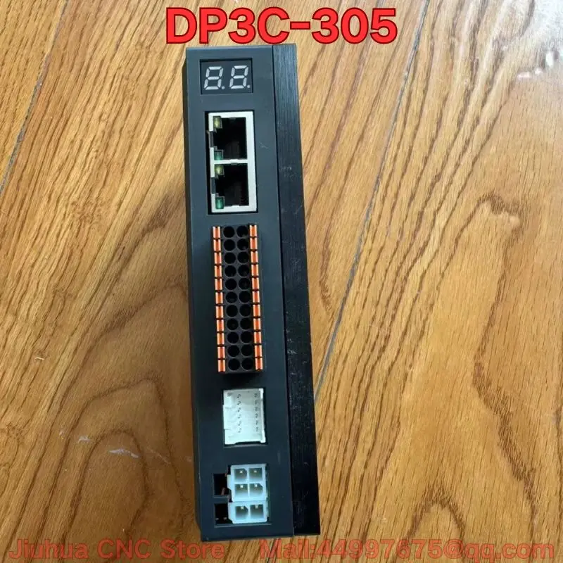 

Second-hand DP3C-305 servo drive function test is normal