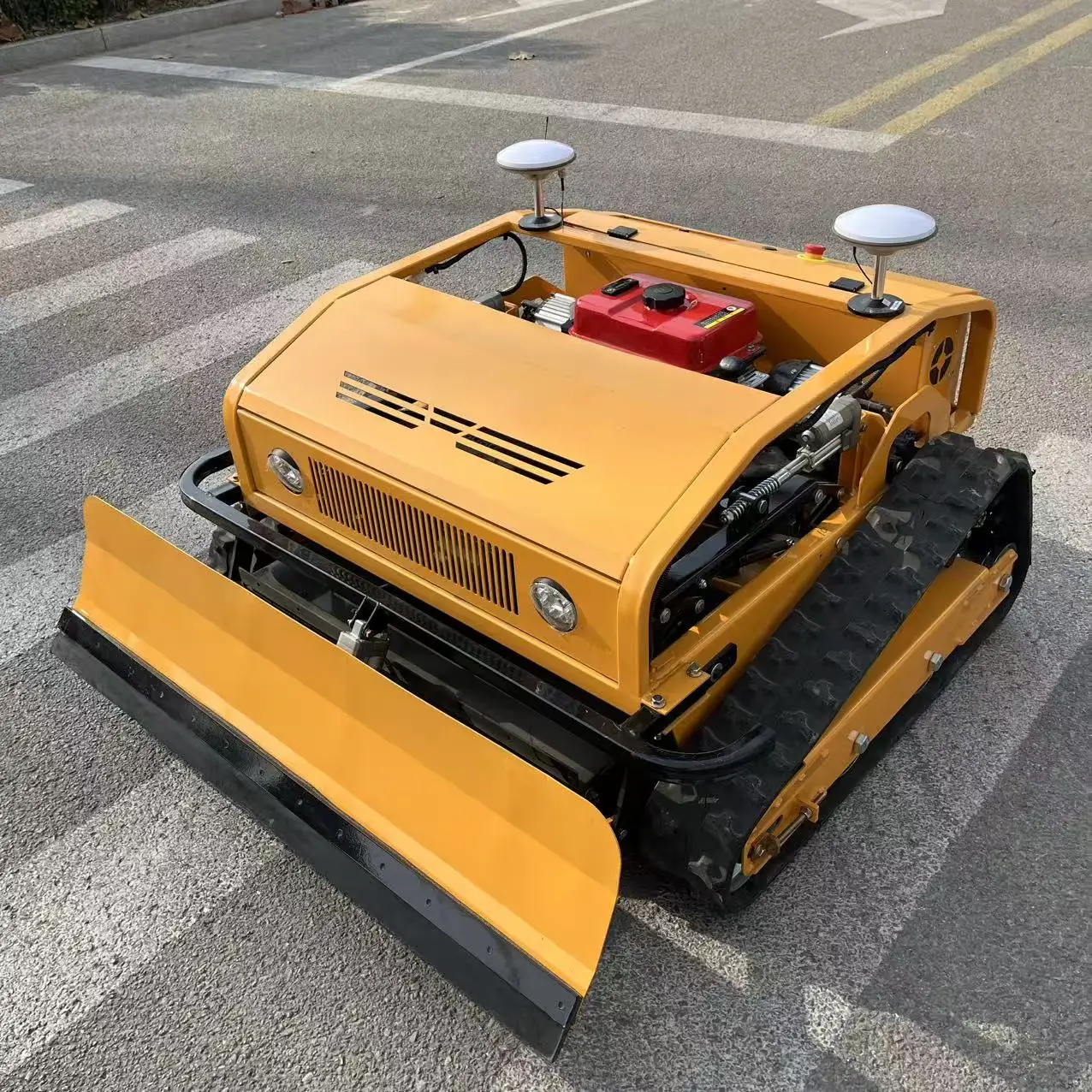 

Автоматическая газонокосилка 800 мм с дистанционным управлением, высокоэффективная, для садов на склонах, простая в использовании, настраиваемая под заказ