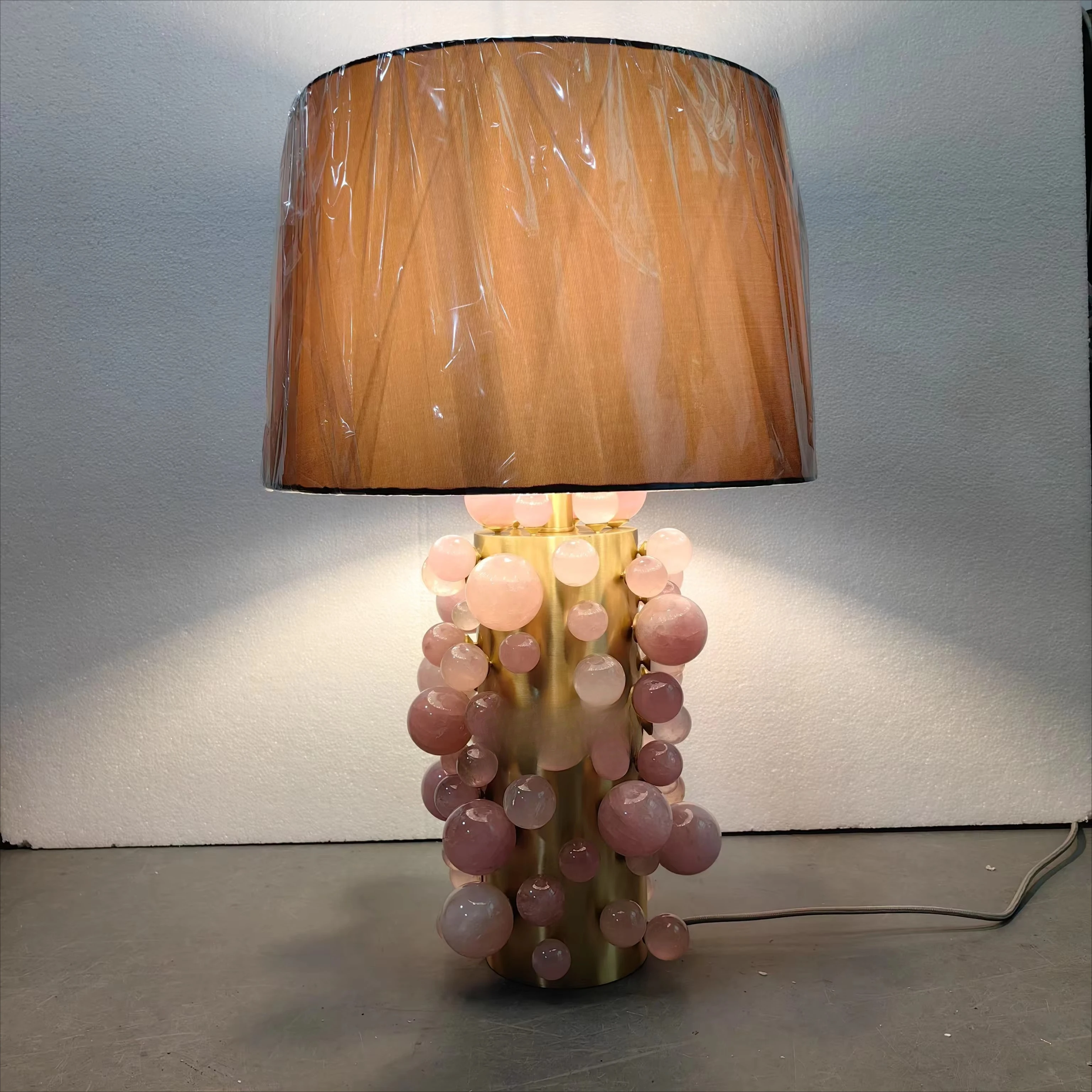 Stone rock crystal quartz desk lamp crystal LED desk lamp decorative lamp