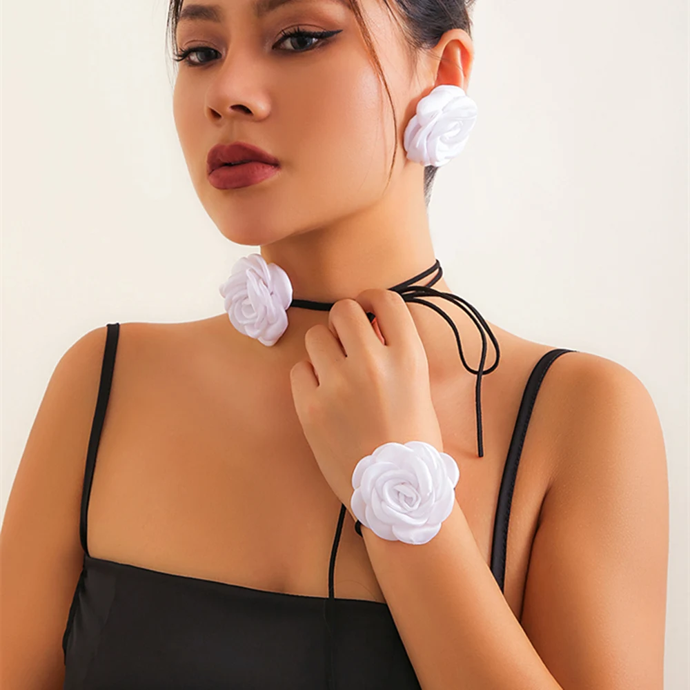 IngeSight.Z Romantic Big Rose Flower Earrings & Necklace Set