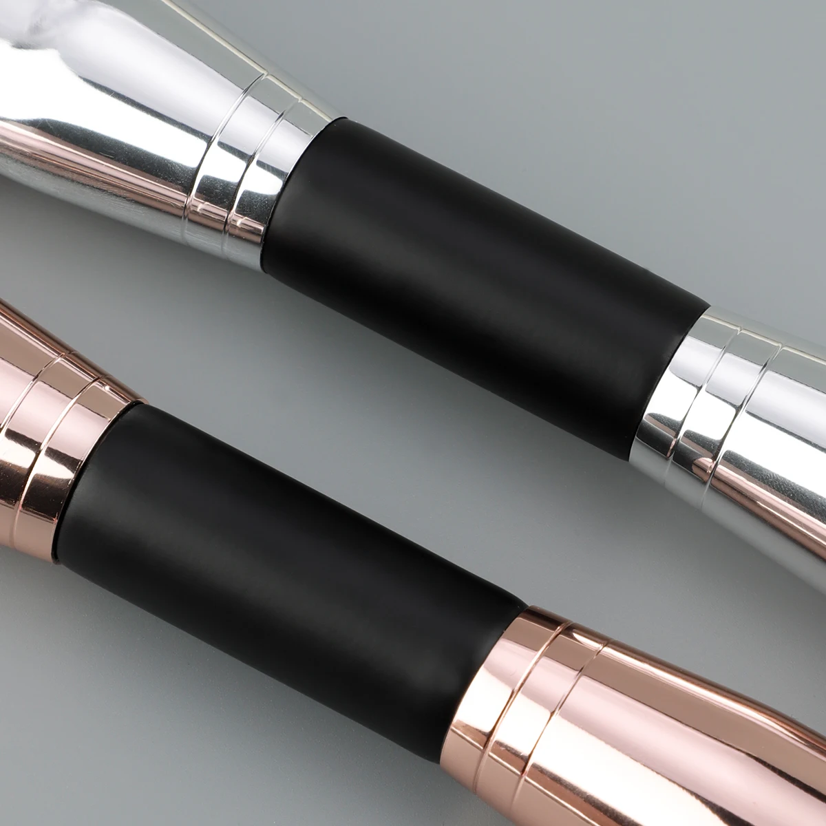 1 قطعة فرشاة ماكياج مزدوجة الرأس فرشاة كريم الأساس فرشاة كريم الأساس المستديرة فرشاة كونتور برأس مسطح #2