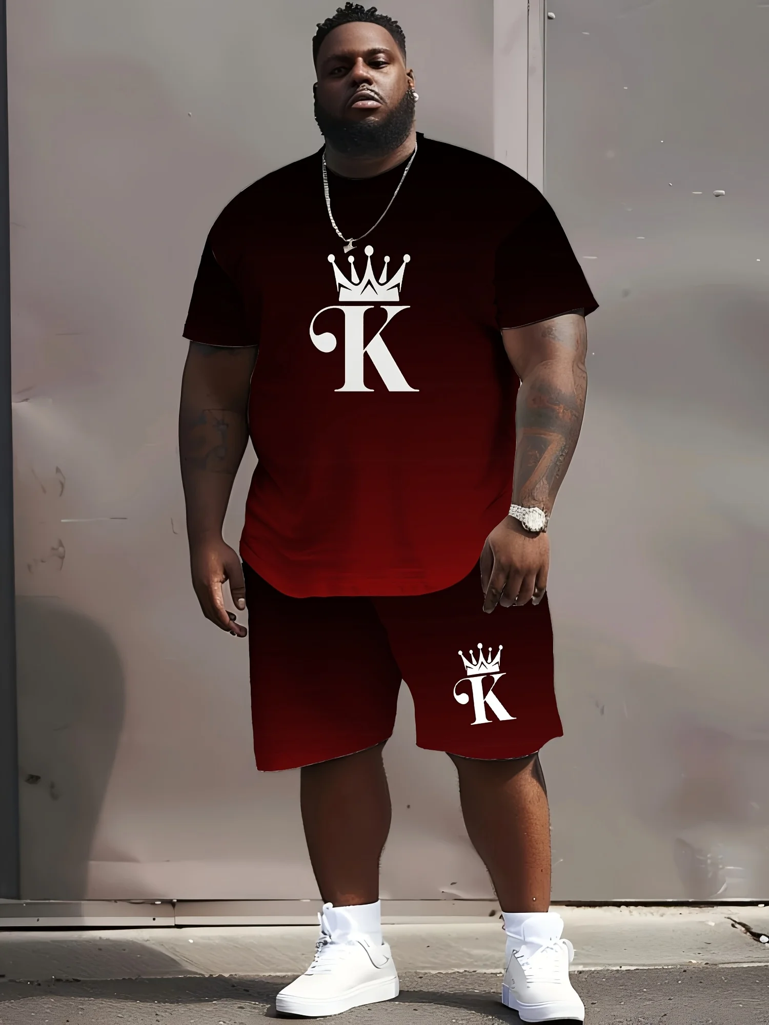 

2pc men's clothing fashion king crown spade print casual wear round neck graphic T-shirt and drawstring shorts pocket casual set