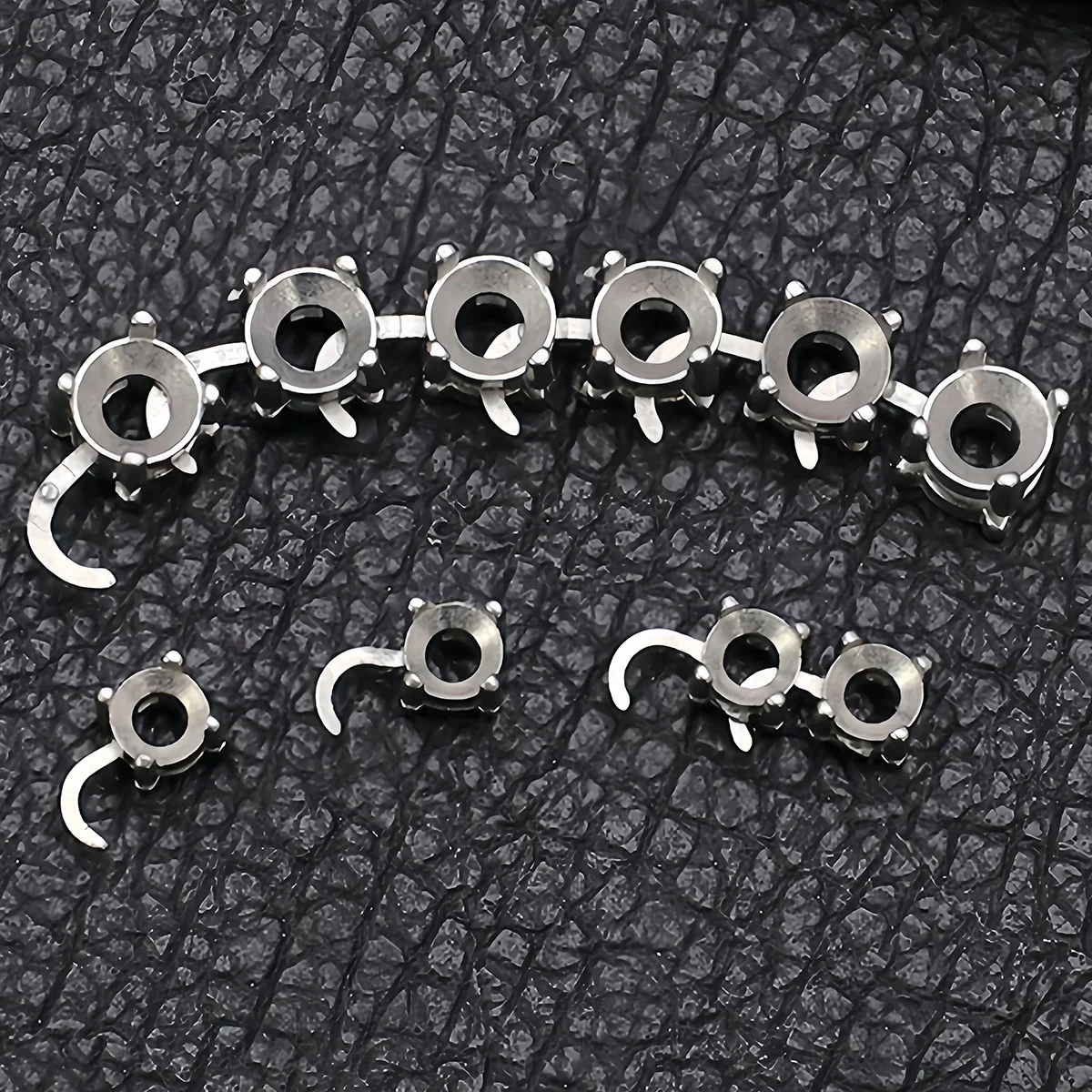 10 Stück Edelstahl Tennis-Halsketten- und Armband-Leerkralle-Fassungen für Strasssteine, Kristallsteinhalter – Detail 7