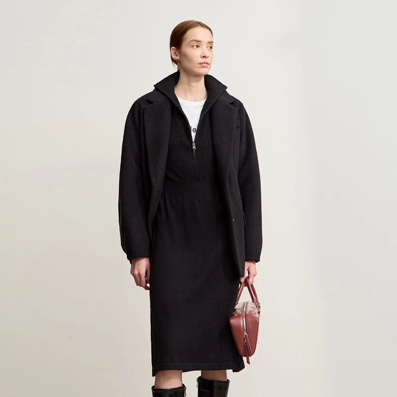 아미 여성 드레스 2025 겨울 신상 오피스룩 터틀넥 지퍼 루즈핏 미디 드레스 긴팔 니트 스트레이트 스커트 12524062