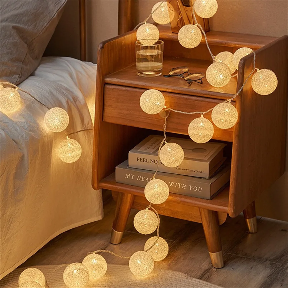 

10/20 LEDS Cotton Ball Garlands Fairy Lights String Christmas Decor Outdoor Wedding Garden Lights Street Garlands New Year 2026