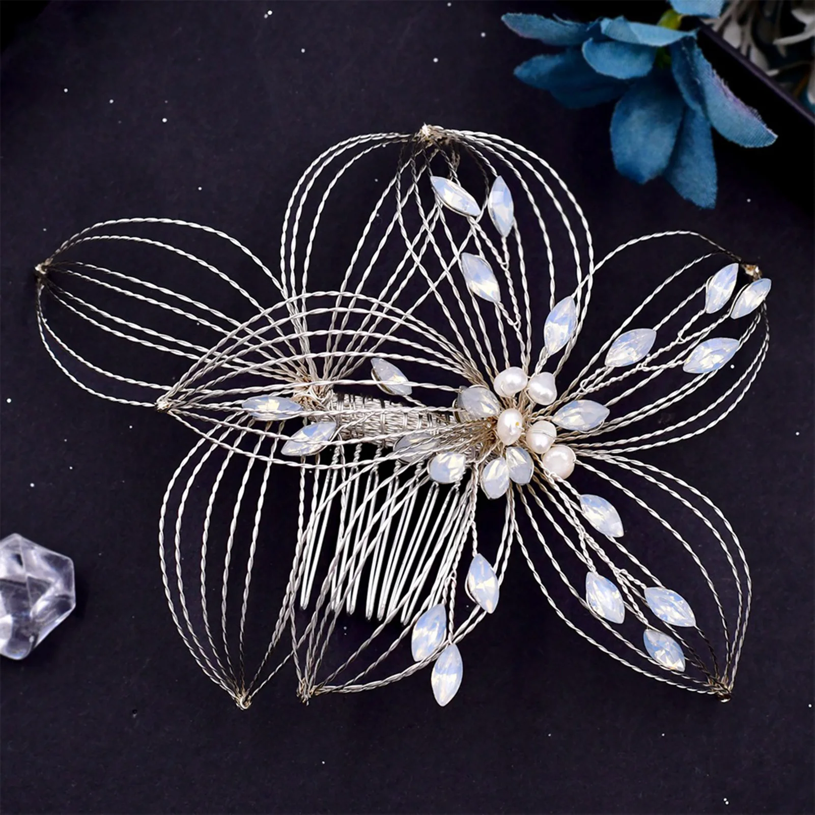 Handmade Wedding Hair Comb White Crystal Hollowed Leaf Hair Piece for Banquet Wedding Gown Silver Hair Clips