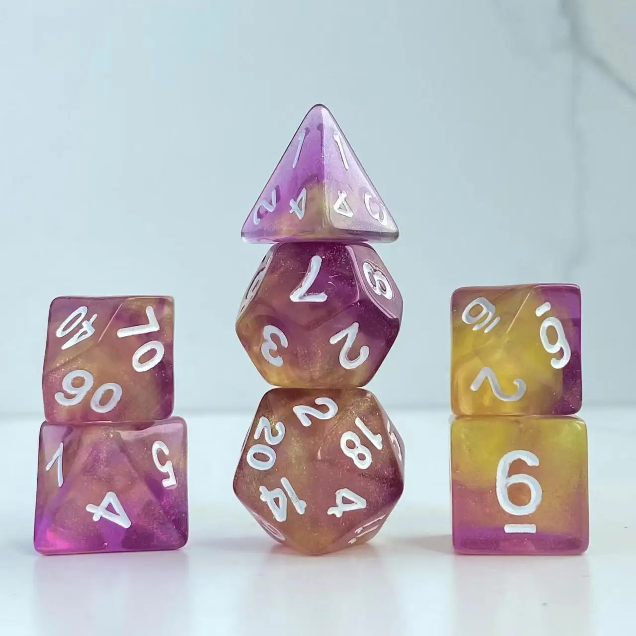 

Hotsale Acrylic TRPG Polyhedral Dice Double Color Dazzling 7 Pcs Per Set For DND Or COC Game