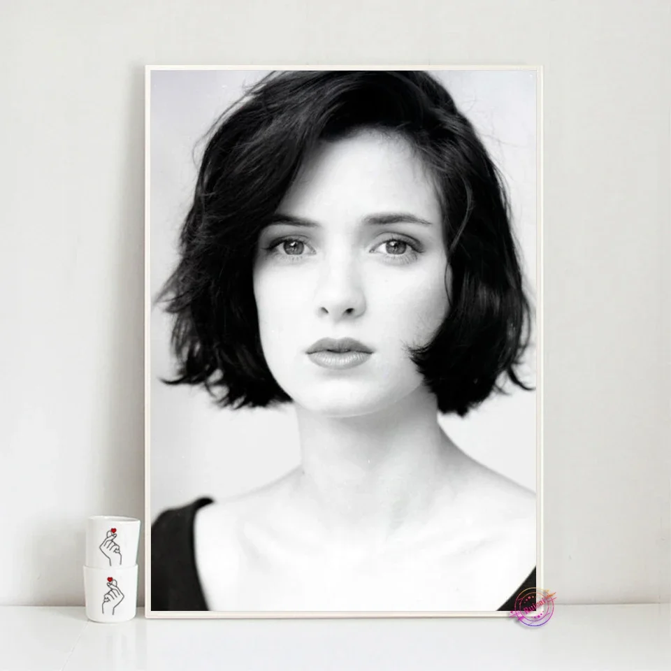 Winona Ryder Poster Wall Decor Star Canvas Art Silk Prints For Cafe Dormitory Gril Room Decoration Painting Gift