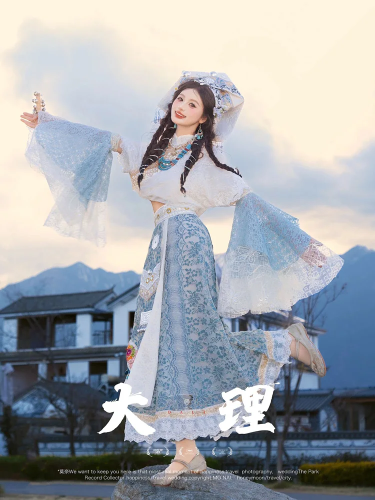 Xishuangbanna Improved Zhuang Clothing Western Dunhuang Kweichow Moutai Hanfu Exotic Style Buyi Photo