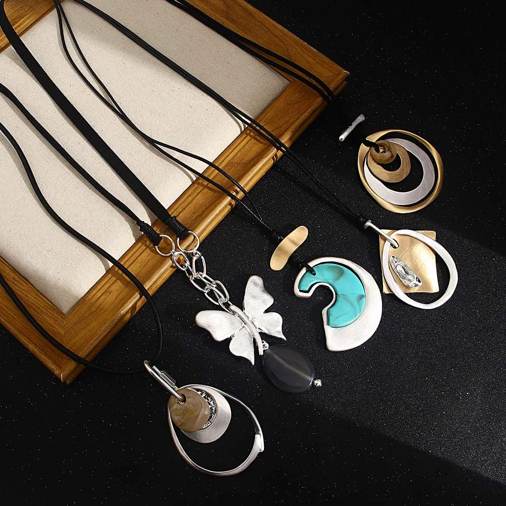 ALLYES Vintage Black Leather Rope Necklace for Women Geometric Butterfly Circle Long Chain Pendant Necklace Charm Jewelry