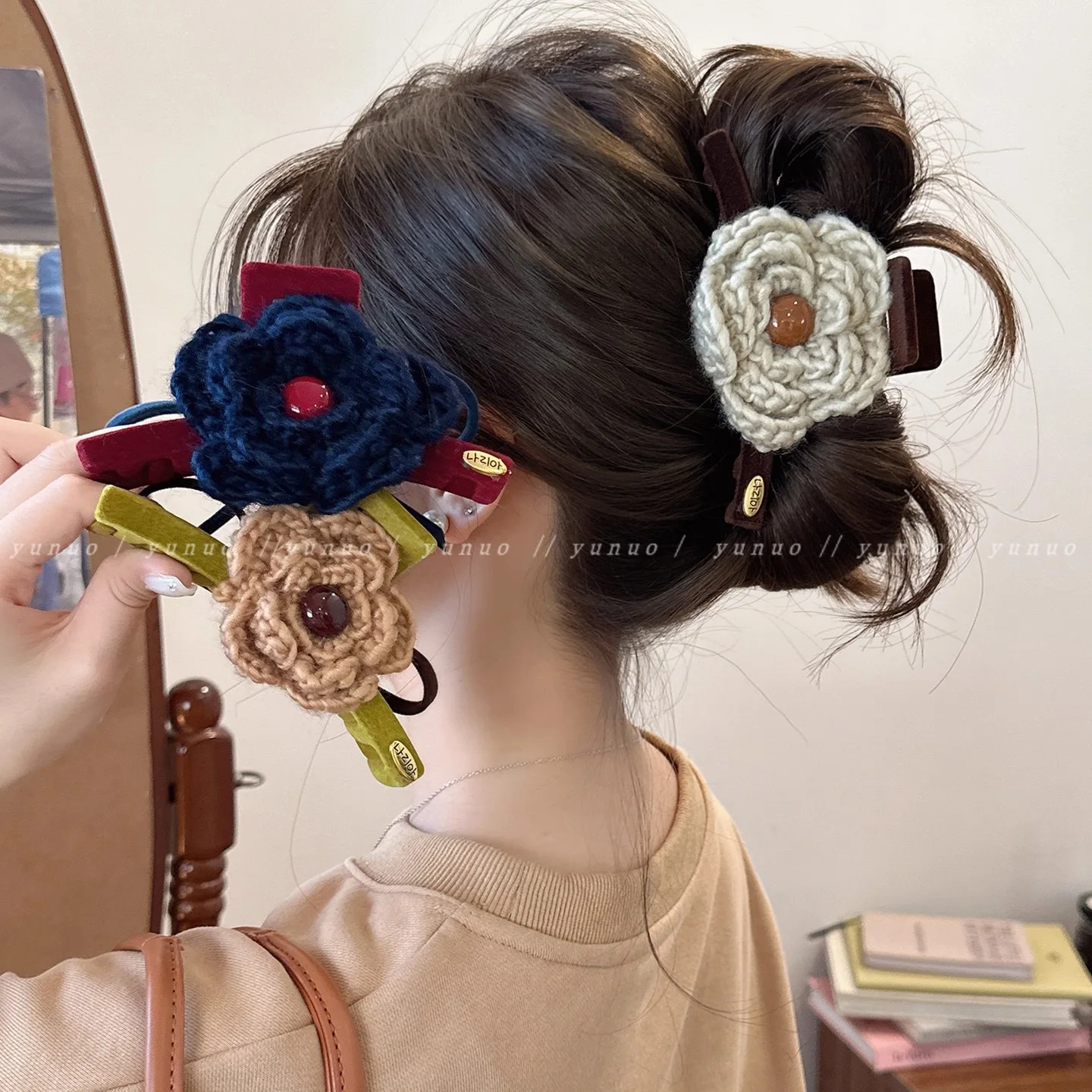 1 قطعة الخريف/الشتاء خمر محبوك الأزهار المخملية مشبك شعر ، الجزء الخلفي من رئيس مشبك شعر أنيق ، 2025 جديد الراقية أوبدو القرش كليب #1