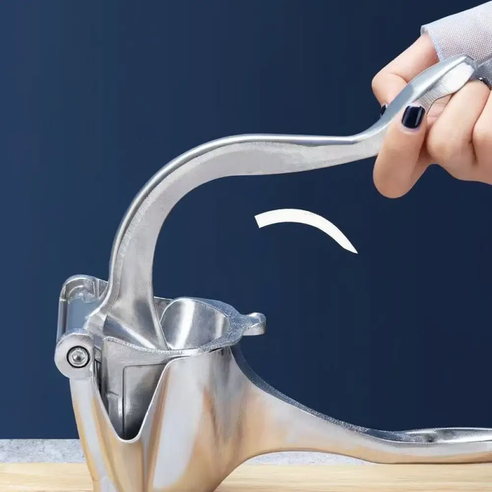 Portable Aluminum Fruit Juicer Manual Squeezer Kitchen Tool Hand Held Juice Press For Fresh Lemon Orange Juice Making