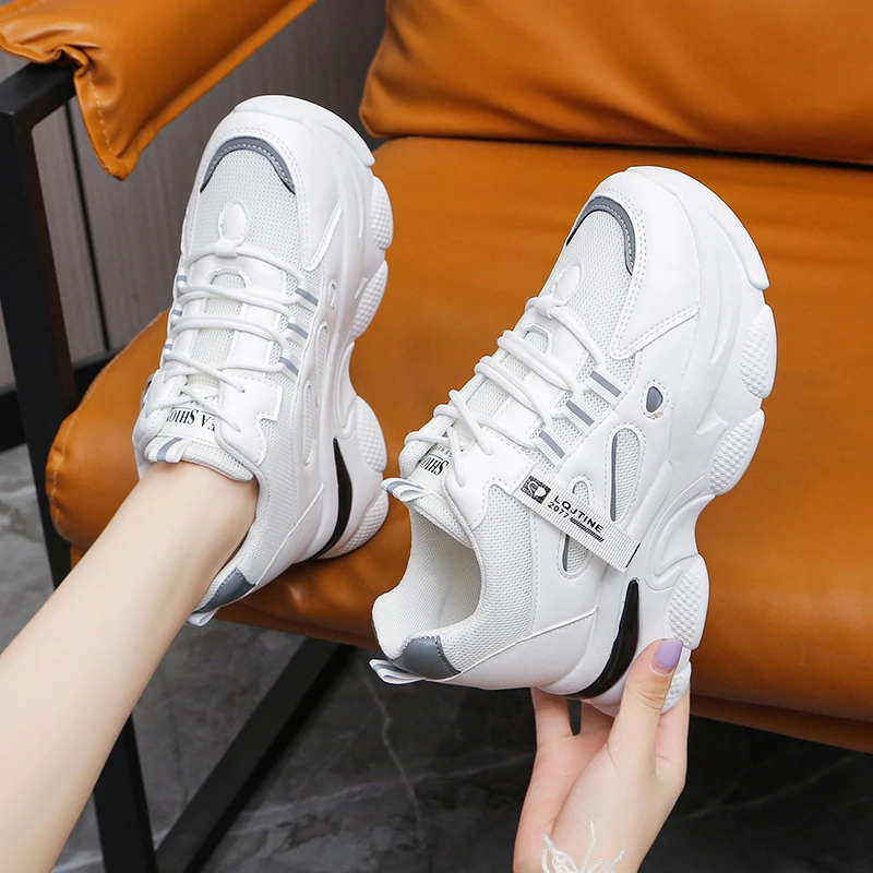 Autumn Women's Platform Vulcanized Shoes 2024 Shockproof Air Cushion Sneakers Women Thick Bottom Non-Slip Casual Walking Shoes