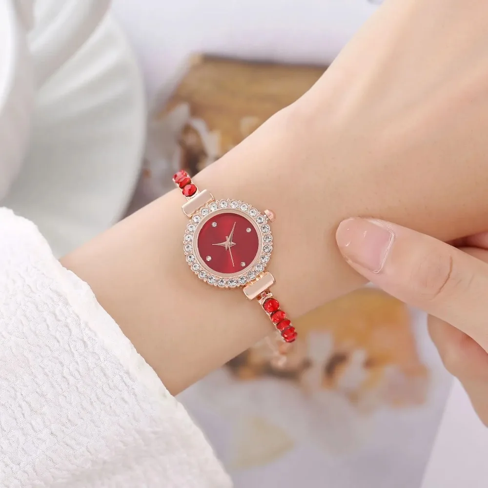 New Fashionable Colored Rhinestone Thin Strap Diamond Set Round Ladies Watch Free Adjustable Bracelet Watch Women\'s Quartz Watch