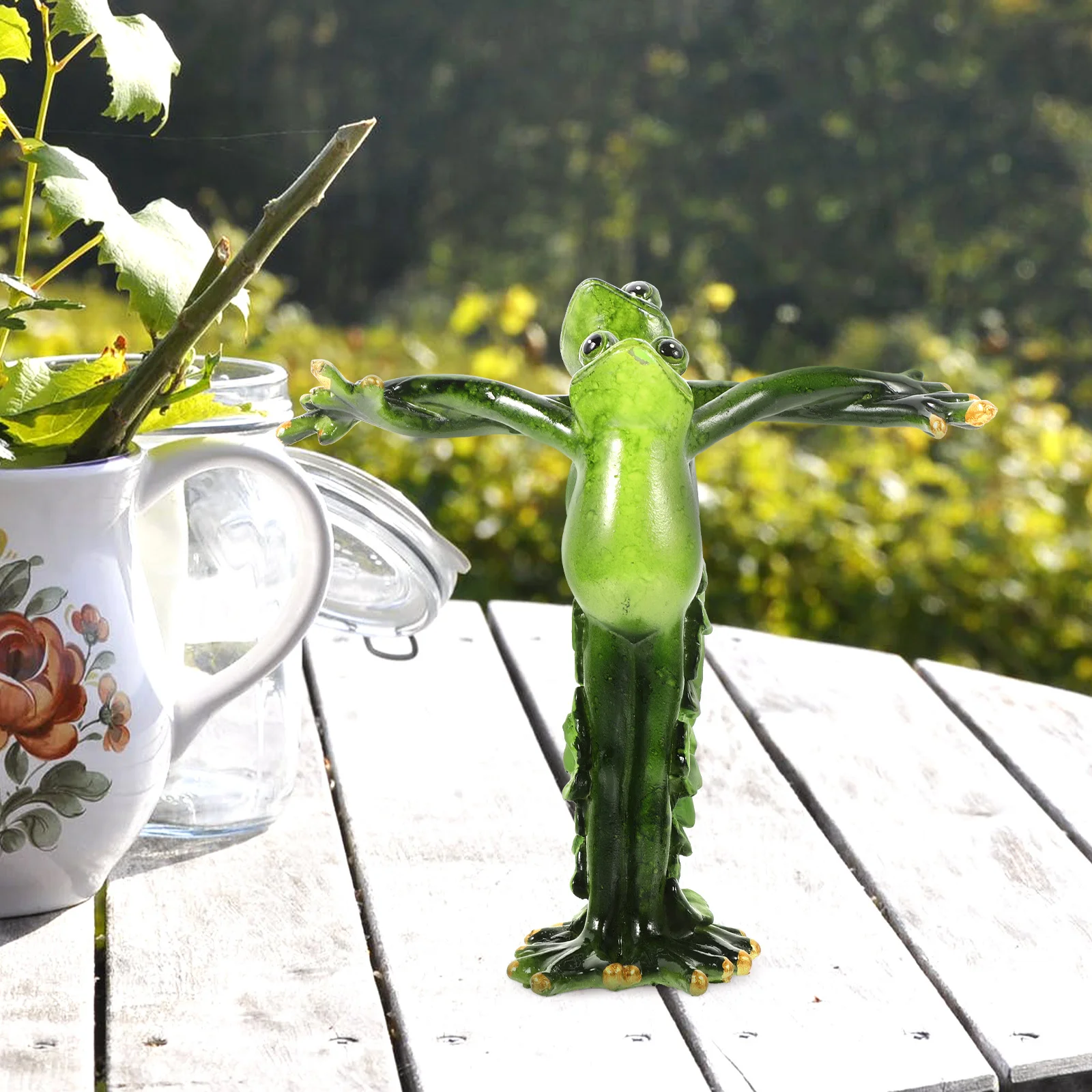 

Garden Frog Statue Resin Frog Sculpture Desktop Decoration Resin Animal Ornament Outdoor Yard Decor Animal Craft