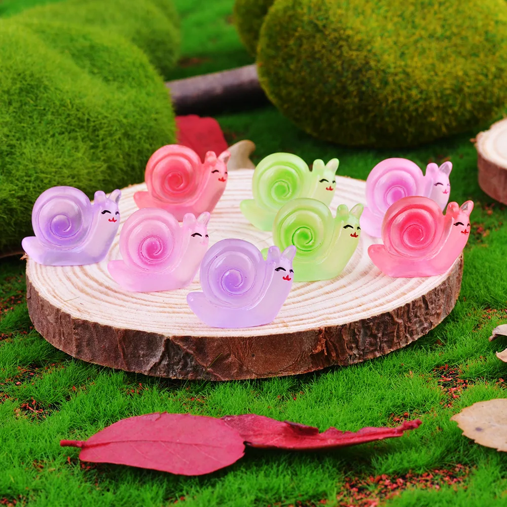 2.5×1.8cm DIY Handmade Luminous Snail Resin Micro Landscape Ornament Shooting Props Micro Landscape Ornaments Home Accessories