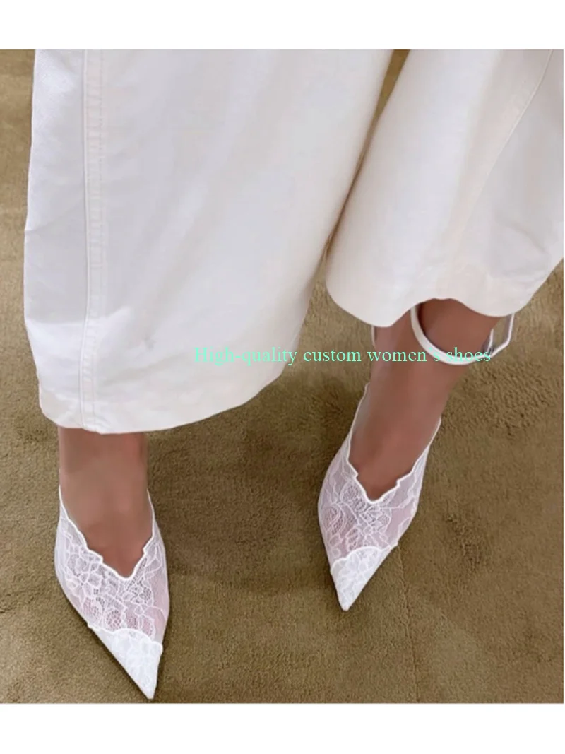Pointed Color Blocking Lace is - đánh giá và giá Wedding Super
