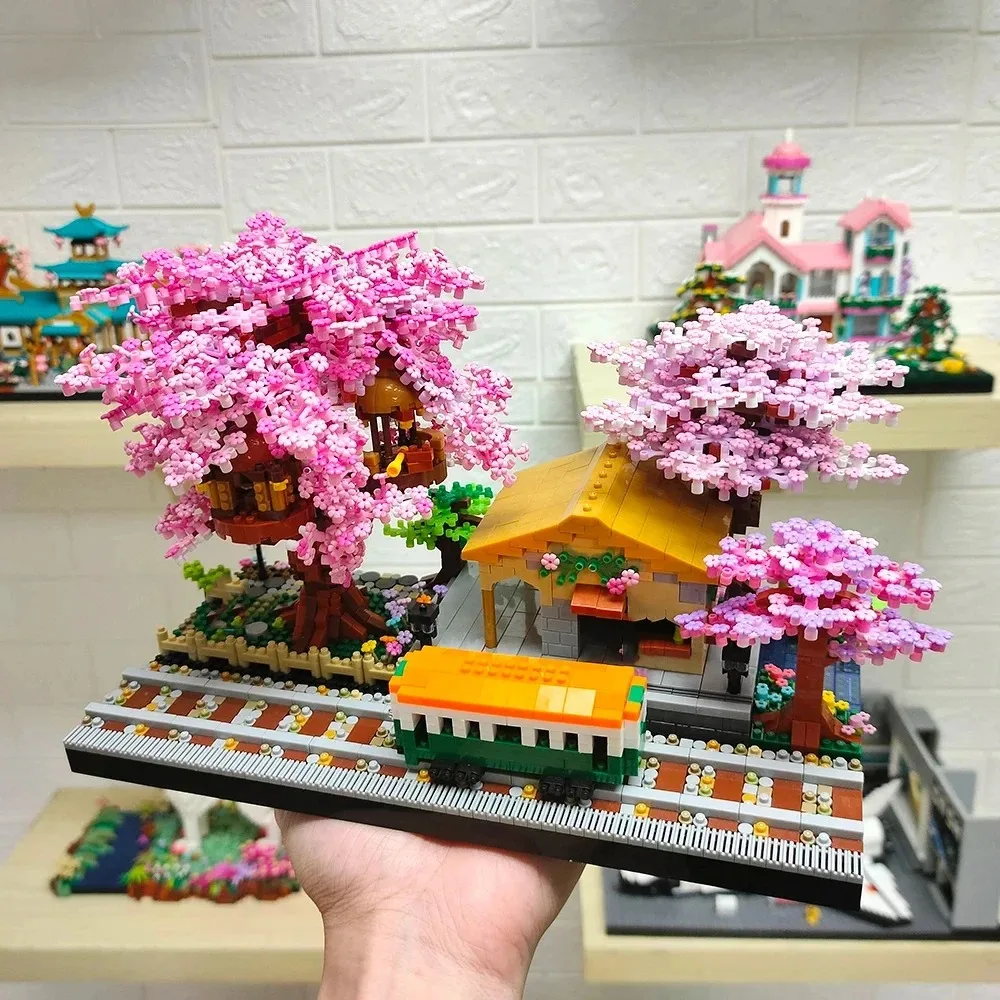 3668PCS Creative Japan Sakura Train City Street View Building Blocks Assemble Mini Brick House Tree Toys Gift For Children Kids