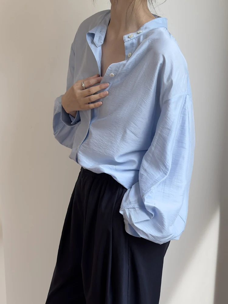 [EAM] Women Blue Perspective Big Size Elegant Blouse New Stand Collar Long Sleeve Shirt Fashion Spring Autumn 2024   1DH5813